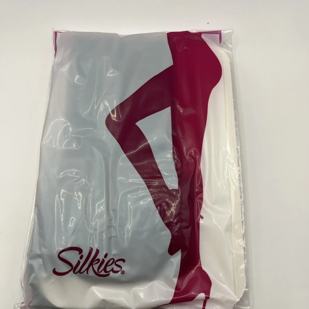 Lot of 5 New Pairs of Silkies Microfiber Trouser Socks Women Queen Size Black